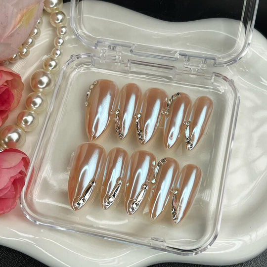 "PUREST PEARL" Almond