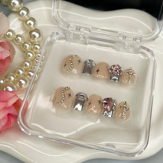 "DAZZLE ME" Short Square