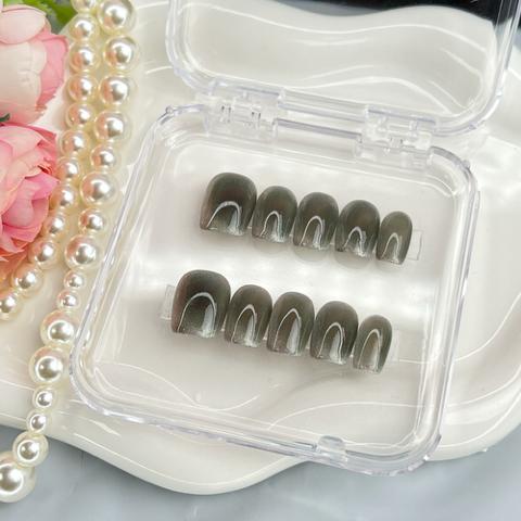 "ELEMENTS" Short Square in Dark Green