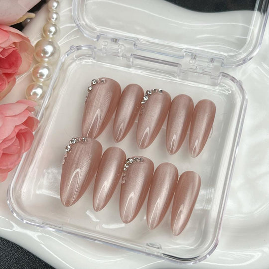 "BLUSH SHIMMER" Almond