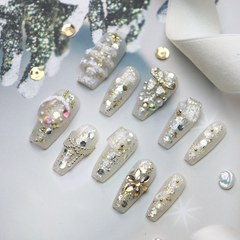 "Winter Wonderland" Christmas White Square Coffin